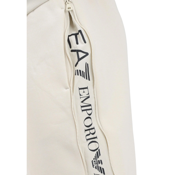 EA7 Emporio Armani კაცის შორტი - Image 2